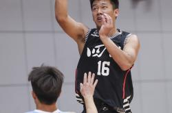 雷速体育-辽宁男篮再战四川队，备战关键比赛