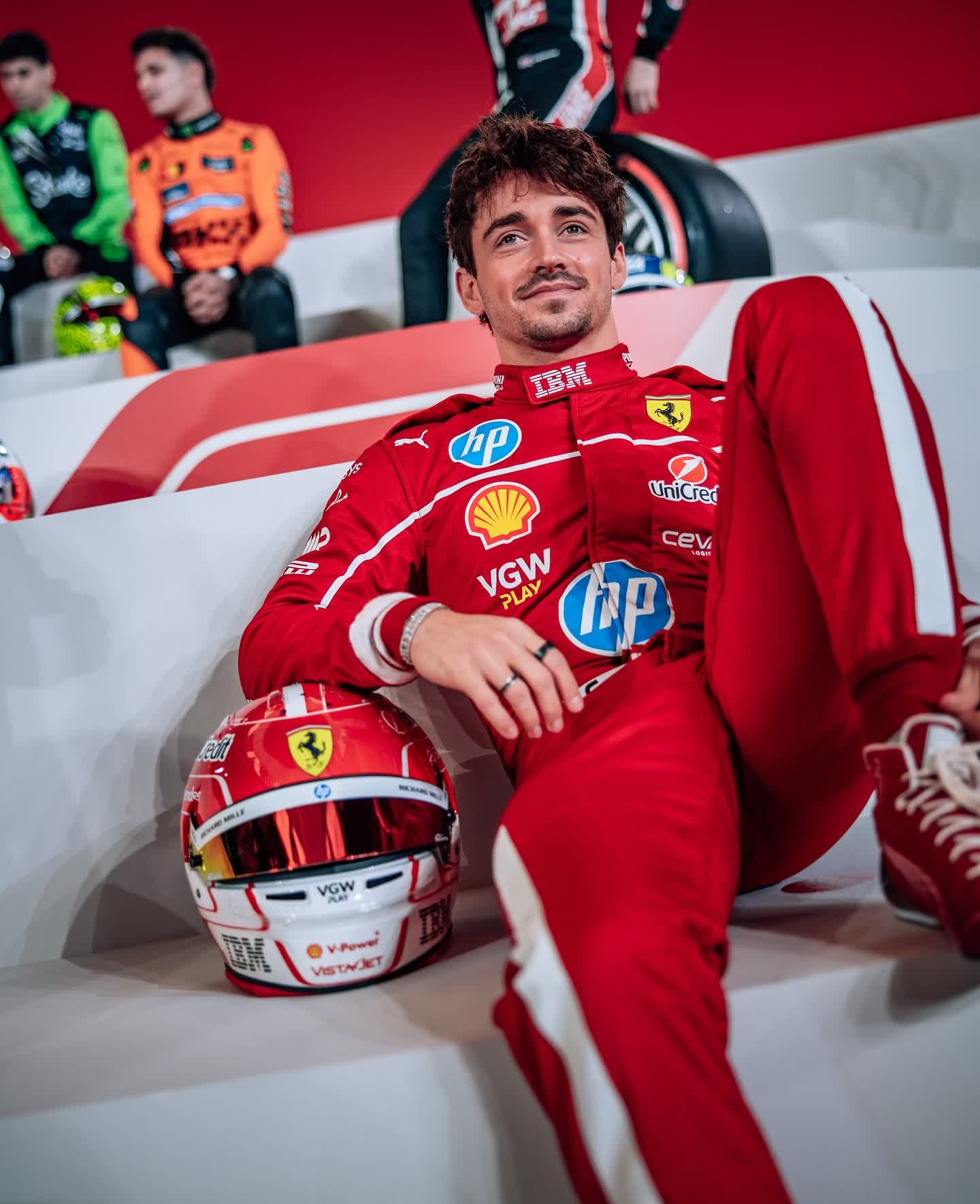 雷诺车队险胜红牛车队,诺里斯惊艳四座的简单介绍 雷诺车队险胜红牛车队,诺里斯惊艳四座的简单介绍