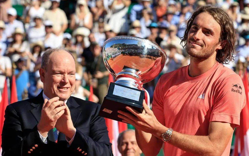 蒙特卡洛大师赛逆转法网，西西帕斯带队取胜