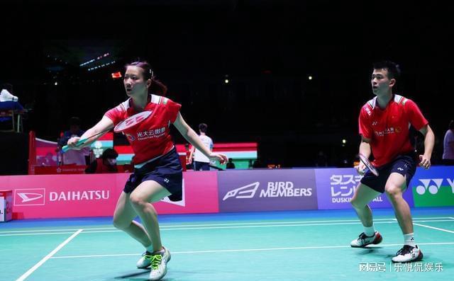 关于韩国队轻取日本队，郑思维刷新纪录的信息